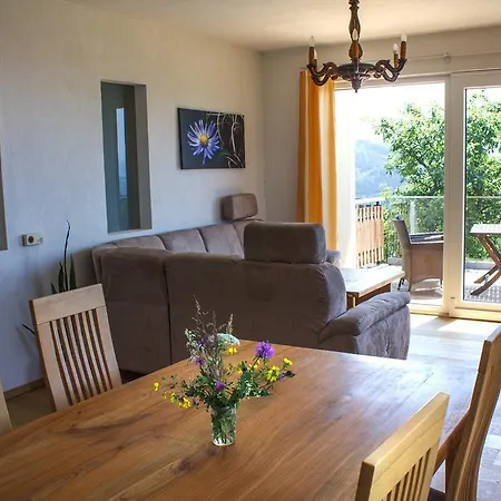 Bauernhof Kronsteiner * ワイレック