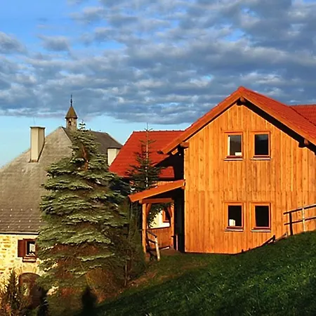 Bauernhof Kronsteiner شقة