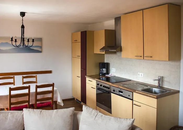 Bauernhof Kronsteiner Апартаменты Вайрег